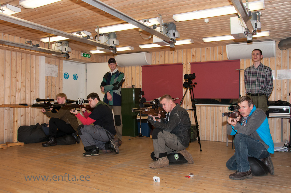 First Springer group kneeling